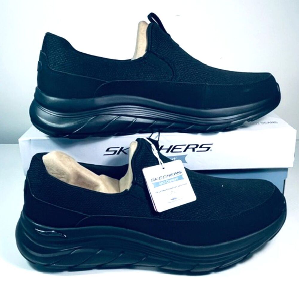 Skechers Slip-ins: Max Cushioning Arch Fit 2.0 SZ 12 NEW